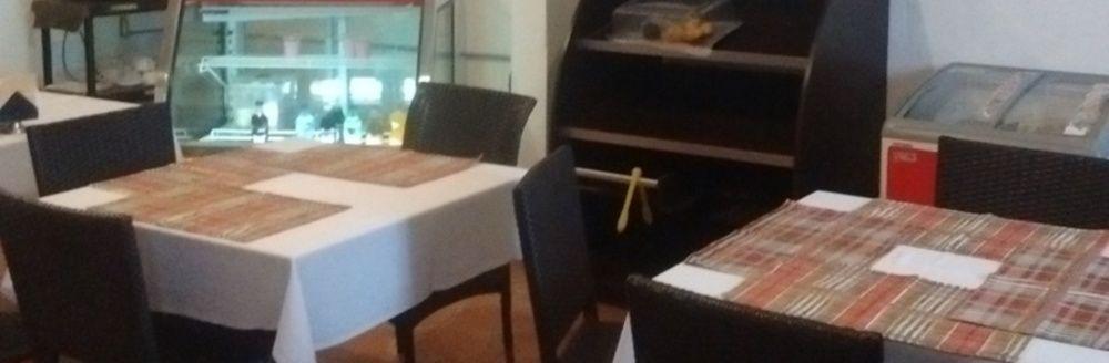Itza Hotal & Cafe Hotel